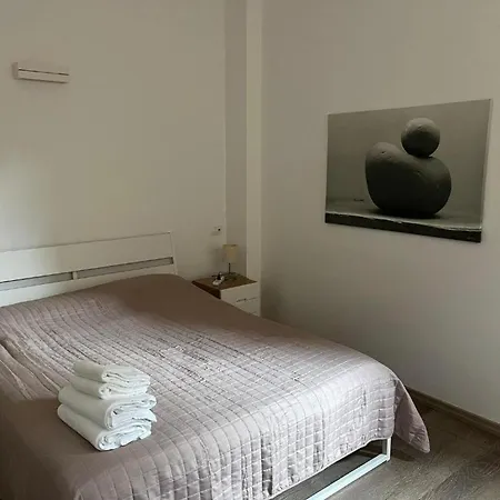 Διαμέρισμα Just Women Solo Donne Non Accetiamo Gli Uomi